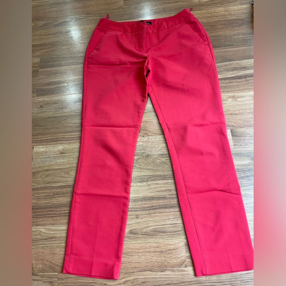 Amanda & Chelsea Pink Cropped Pants